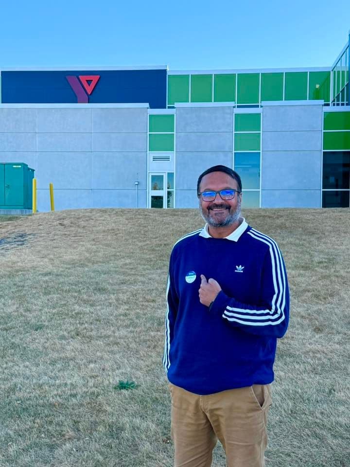 I started my day with blessings at the Gurdwara and then went to cast my vote at the Genesis Centre.